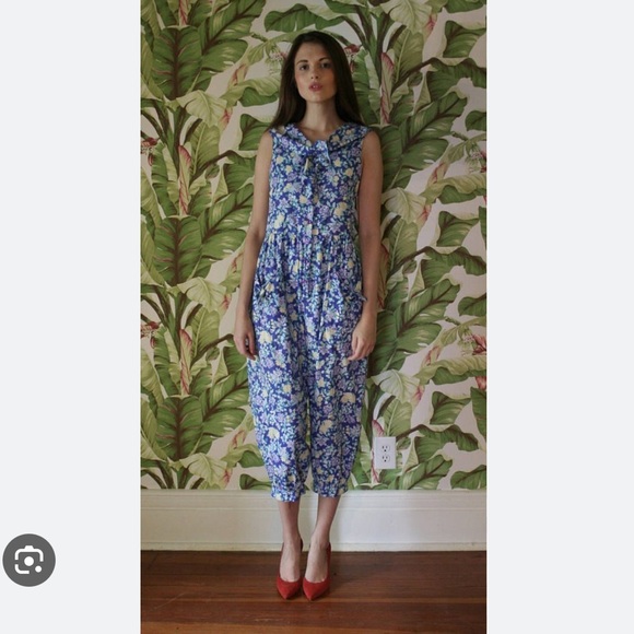 Vintage 80s Laura Ashley Pink Floral Cotton
Sleeveless Jumpsuit - Picture 14 of 15